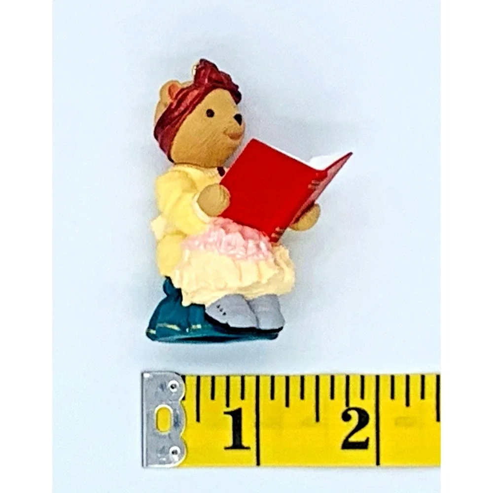 1993 Bearnadette Bearinger Hallmark Keepsake‎ Ornament - #4 in Collection Set
